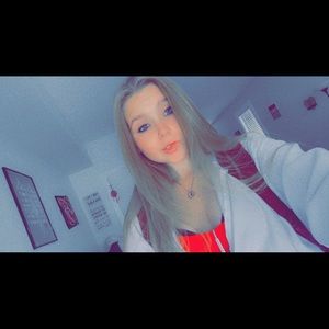 Meet your Posher, Kyla